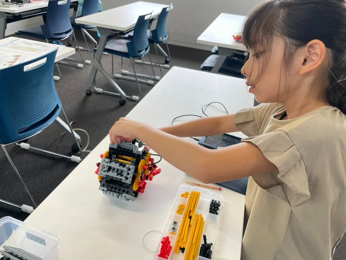 【今治市・塾】ロボット教室でラチェットの仕組みを学ぼう！